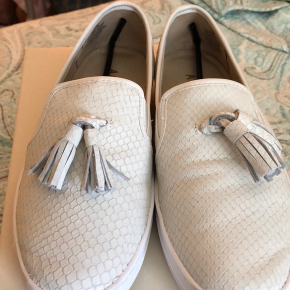 anne klein tennis shoes